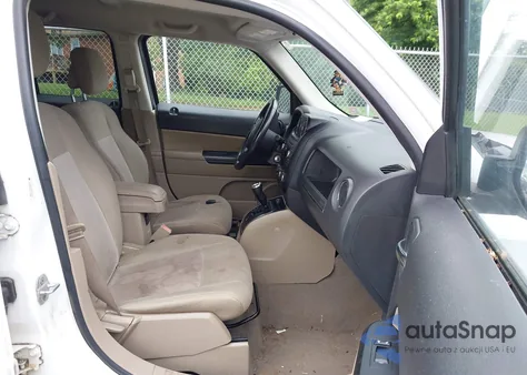 2011 Jeep Patriot Sport from USA, damaged, VIN 1J4NT1GB7BD126565